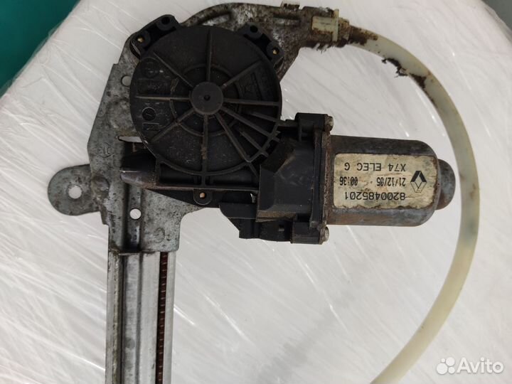 Стеклоподъемник задний левый Renault Laguna 2