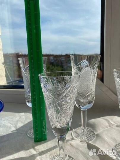 Хрустальные бокалы
