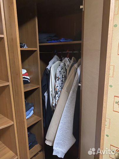 Стеллаж, стол,шкаф