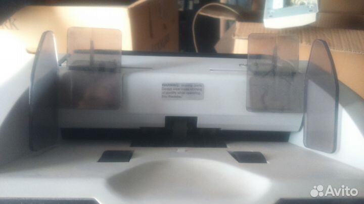 Счетчик банкнот (купюр) Magner 15