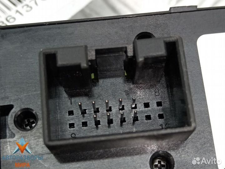 Блок управления стеклоподъемниками seat Toledo 2