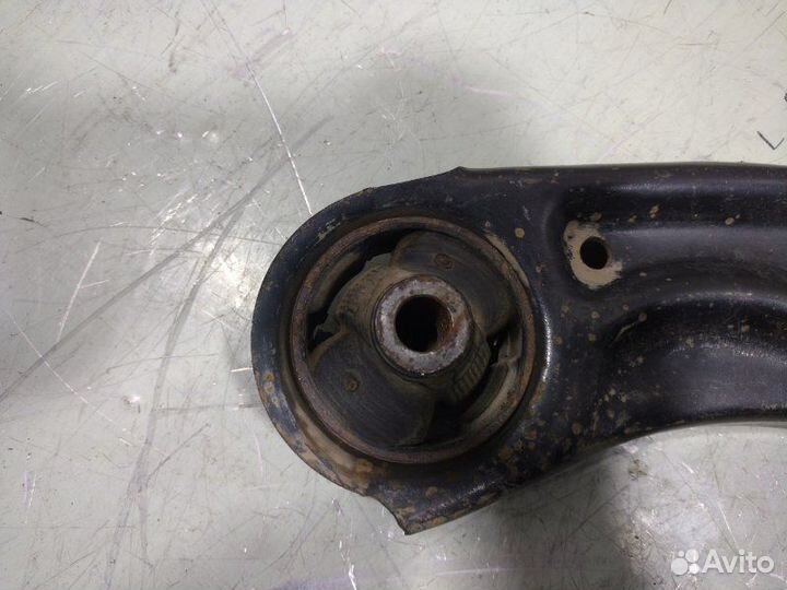 Рычаг подвески передний правый Chevrolet Cobalt