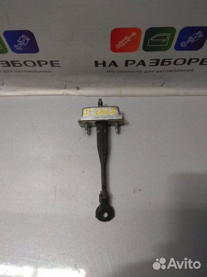 Ограничитель двери задний правый Chevrolet Cruze