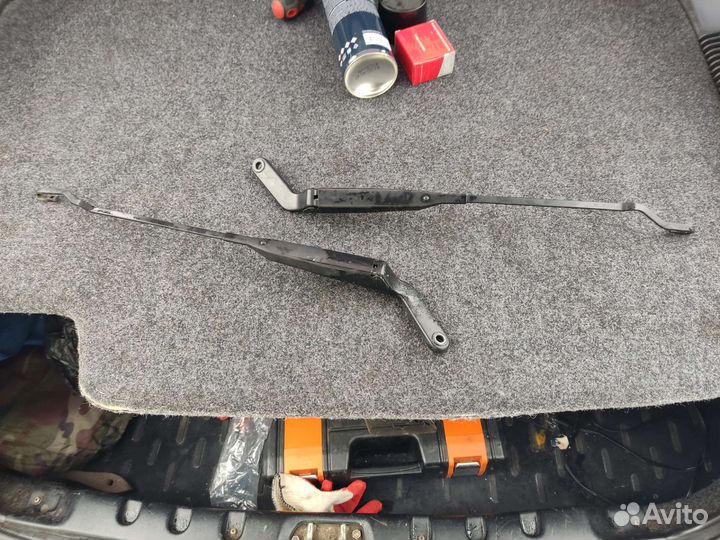 Рычаги (Поводки) стеклоочистителя ваз 2110-2112