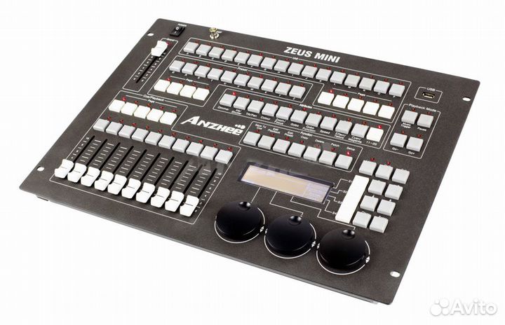 Консоль для управления световым оборудованием Anzh