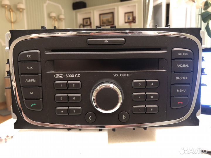 Штатное аудио устройство Форд
