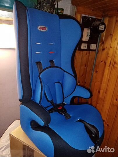Автомобильное детское кресло
