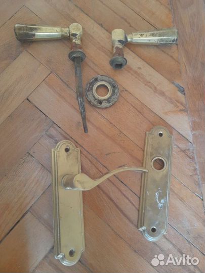 Дверные ручки старинные