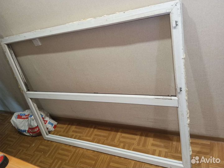 Продам б/у пластиковое окно