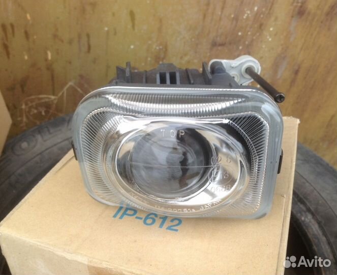 Противотуманная фара правая subaru