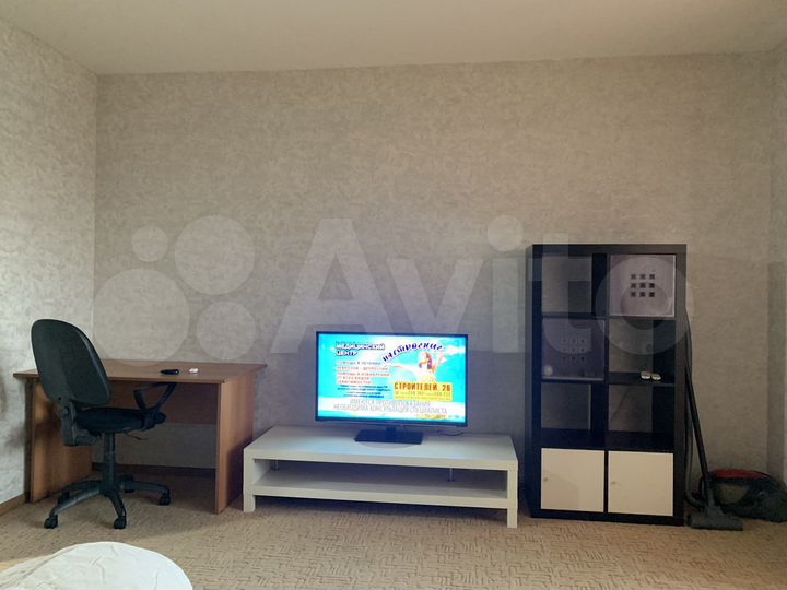 2-к. квартира, 57 м², 9/10 эт.