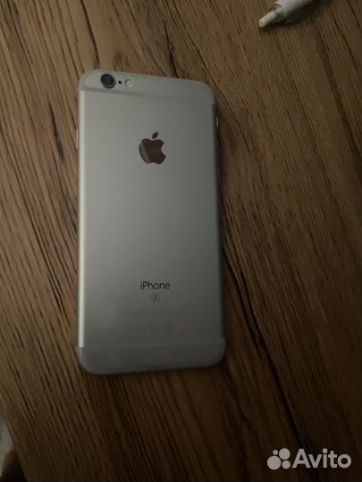 iPhone 6S, 32 ГБ