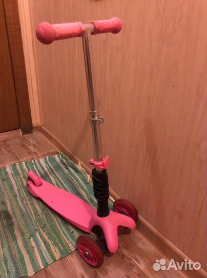 Самокат в отличном состоянии