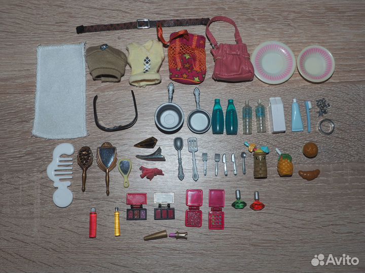 Лот одежда, вещи для кукол Bratz