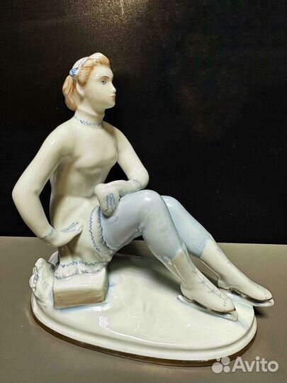 Статуэтка Фигуристка лфз