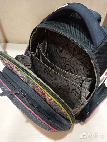 Рюкзак школьный Hummingbird