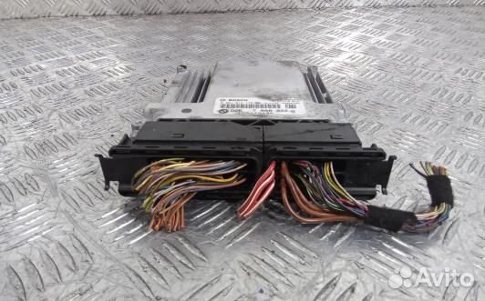 Блок управления двс BMW 3 E90/E91 (MML27PC01)