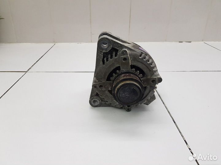 Генератор (Genesis G70)