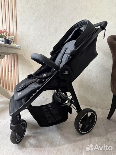 Прогулочная коляска britax romer B-Agile M