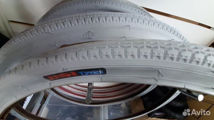 Покрышка для инвалидной коляски (24