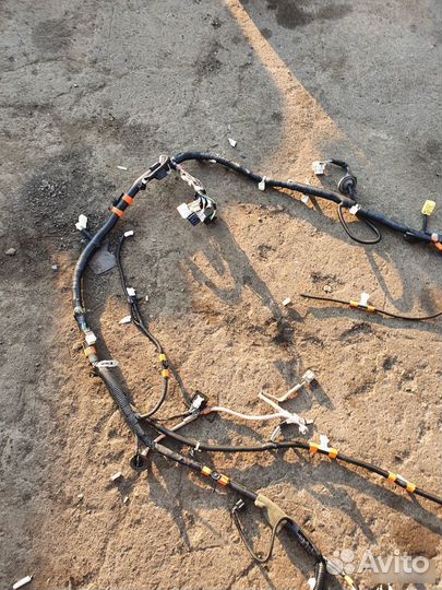 Проводка салона лев. Lexus RX330