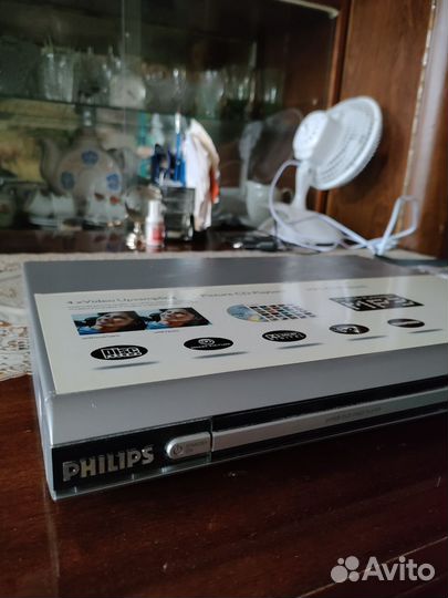 DVD-плеер Philips