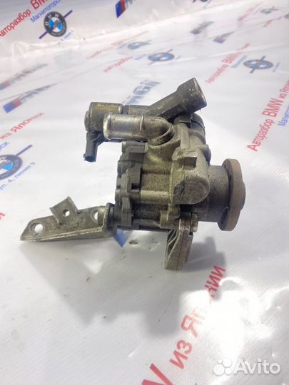 Насос гура Bmw 5 E60 N52B30 2006