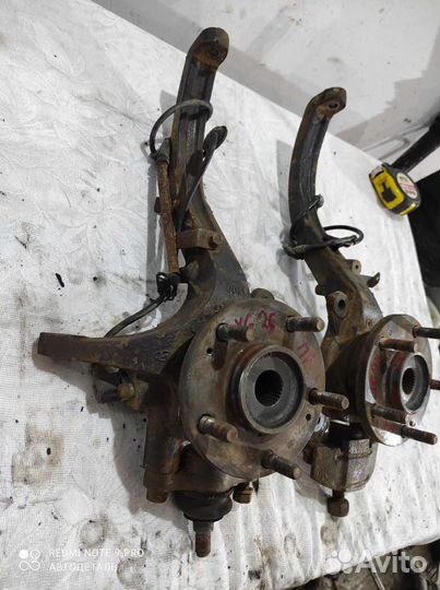 Поворотный кулак, Цапфа Hyundai XG