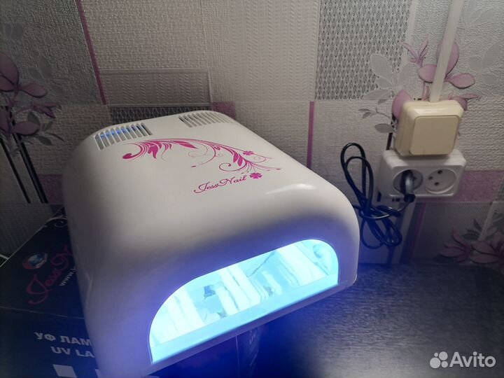 Уф лампа для ногтей