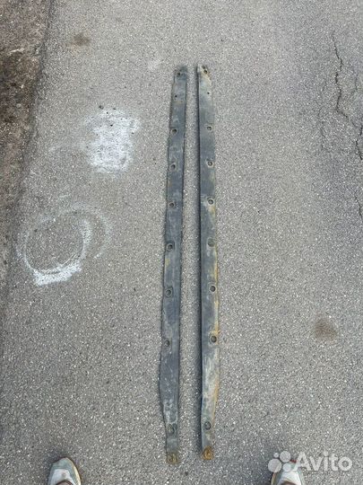 Накладки на порог corolla E12