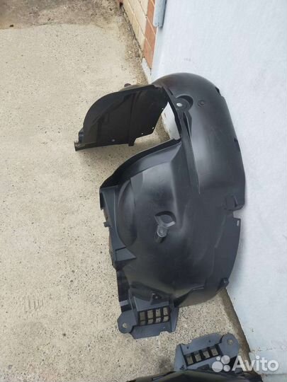 Подкрылок Renault Logan 2 /Sandero 2