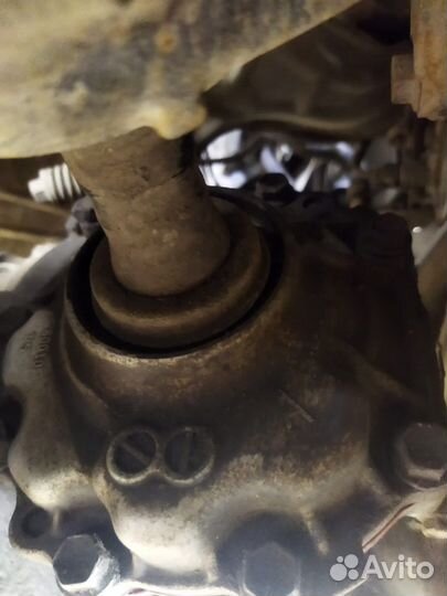 Раздаточная коробка на Toyota Rav4