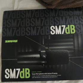 Студийный микрофон Shure sm7db