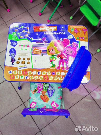 Столики Ника