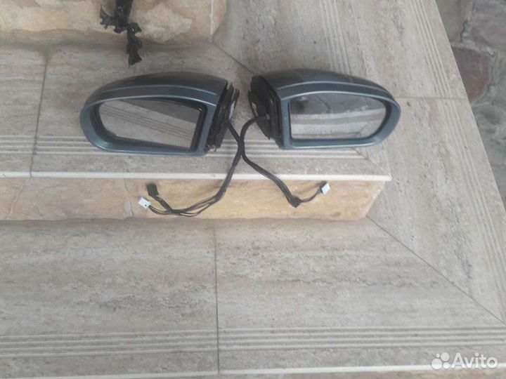 Мерседес 211 зеркало