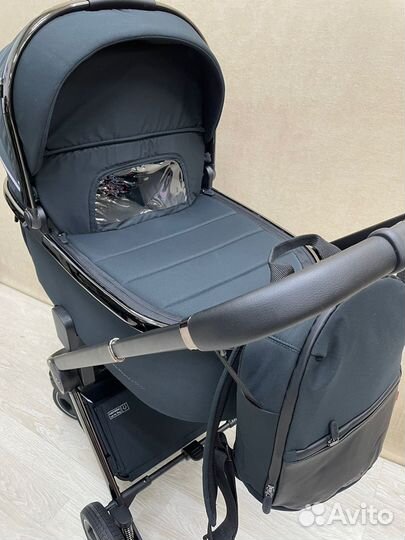 Универсальная коляска Carrello