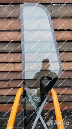 Стекло Bobcat T2250 от производителя