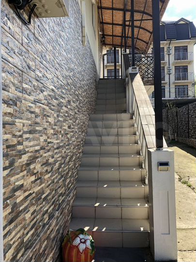 Комната 35 м², 2/2 эт.