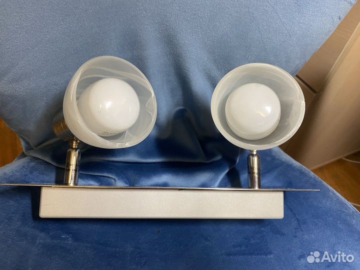 Настенный светильник