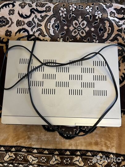 Спутниковый ресивер Golden Interstar 7800