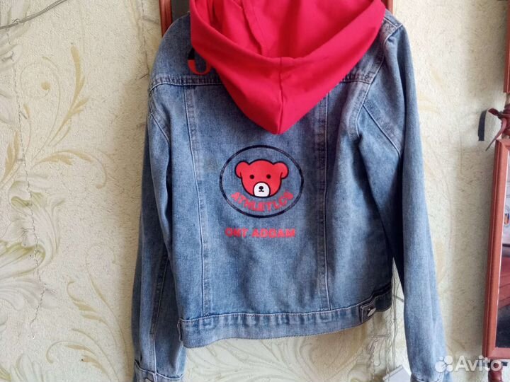 Джинсовая куртка
