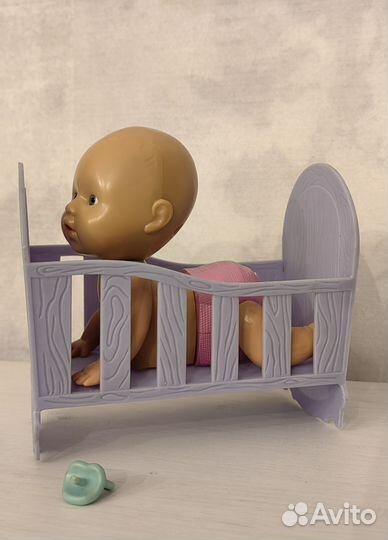 Ползающий малыш Zapf с кроваткой
