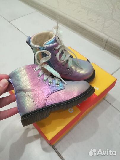 Сапожки демисезонные для девочки