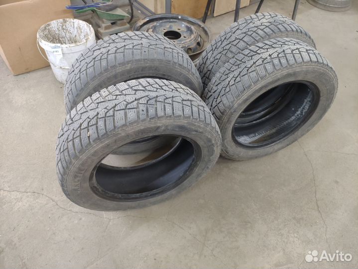 Maxxis ArcticTrekker NP3 185/60 R14