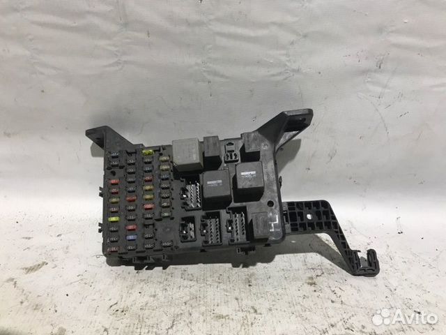 Блок предохранителей Ford Mondeo 3 cjba 2004