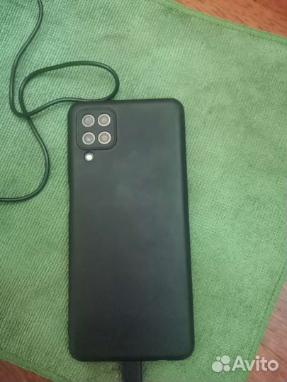 Продам телефон самсунг А12