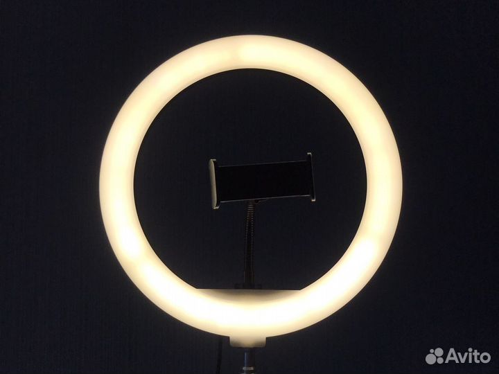 Кольцевая лампа со штативом бу