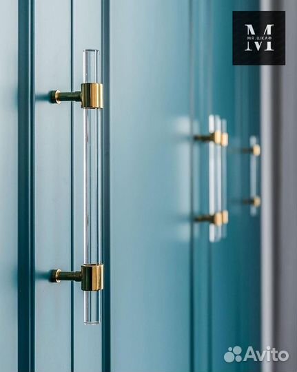 Распашной шкаф