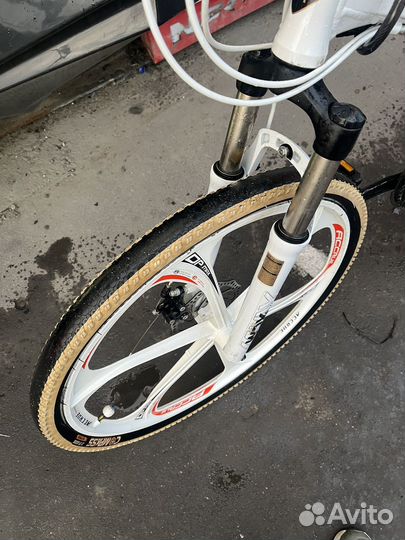 Велосипед бу lamborghini