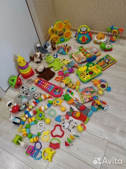 Детские развивающие игрушки от 0 +